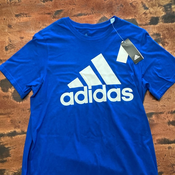 Adidas Amplifier Tee Size Large - Picture 1 of 3